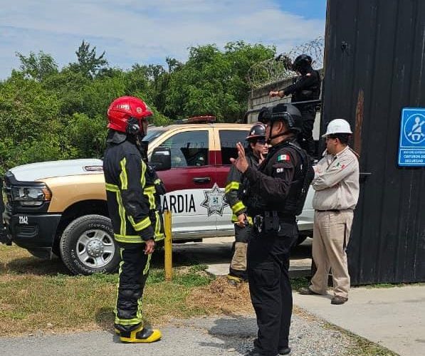 Participa la Guardia Estatal en simulacro por derrame de hidrocarburo Participa la Guardia Estatal en simulacro por derrame de hidrocarburo
